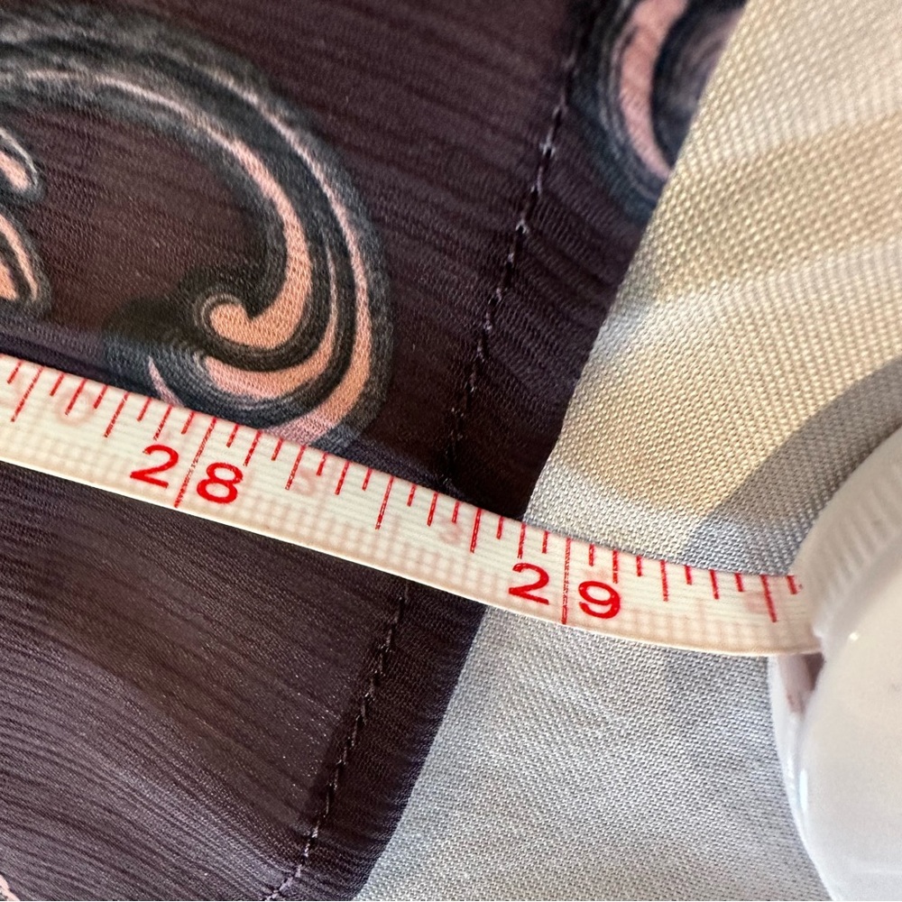 Loralette Flowered Kimono 1X. String Tie Closure. Brown With Pink Velvet Trim - Picture 13 of 16